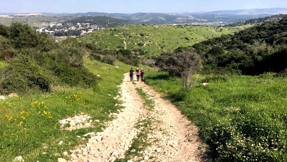 בעקבות שבטי ההר